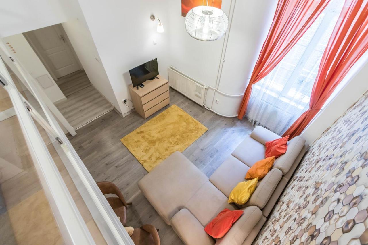 Leda'S Apartment Next To The Danube And Fashion Street Budapest Exterior photo