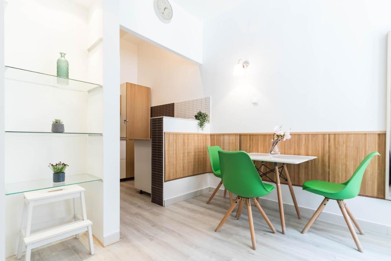 Leda'S Apartment Next To The Danube And Fashion Street Budapest Exterior photo